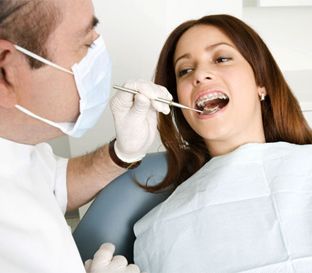Clínica Dental Flora Rabotnicoff revisión odontológica