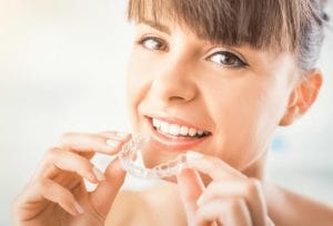 Clinica Dental Flora Rabotnicoff - Sant Feliu de Guíxols - Blog - Ortodoncia invisible